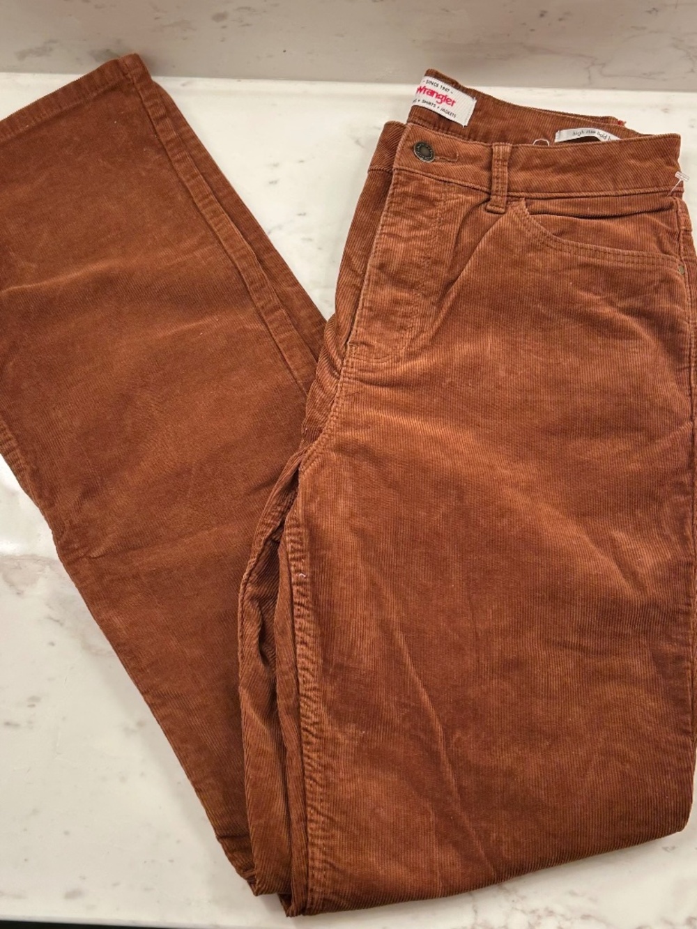 Wrangler High Rise Bold Boot Corduroy Pants Rust Brown Size 6 x 32 NWOT